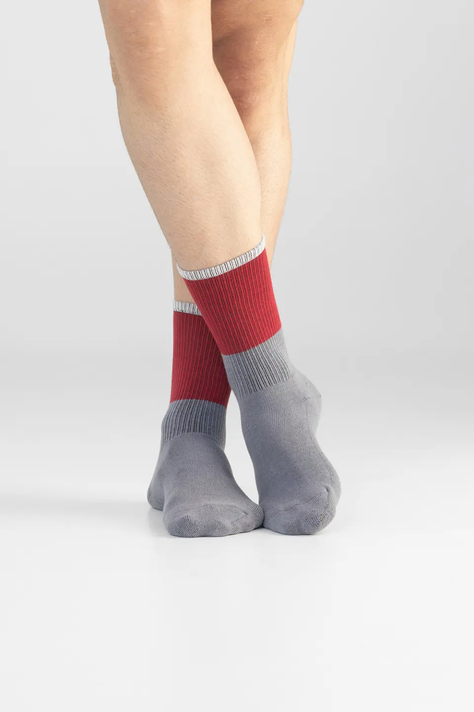 Color Blocking Socks, Burgundy & Grey