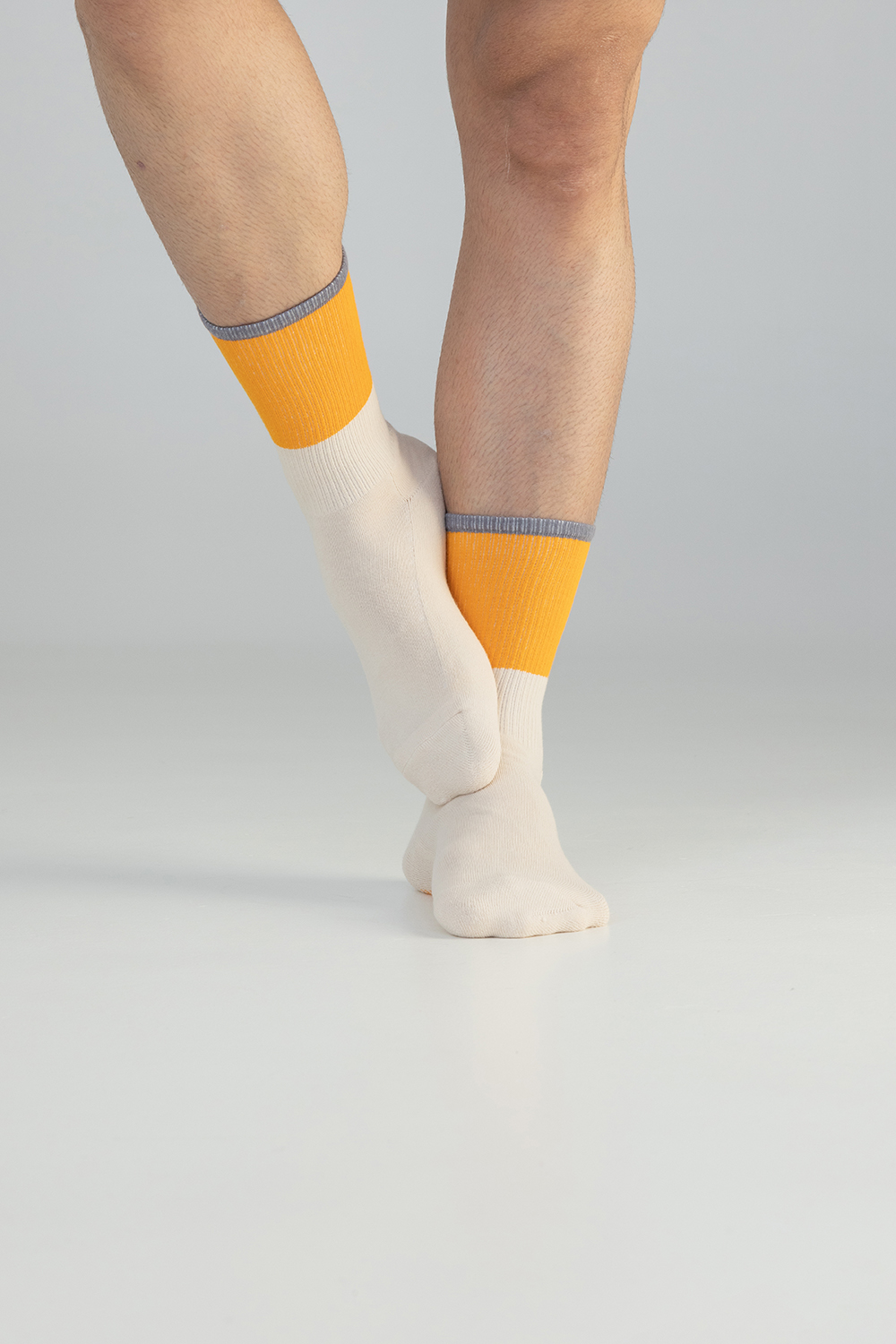 Color Blocking Socks - Image 2