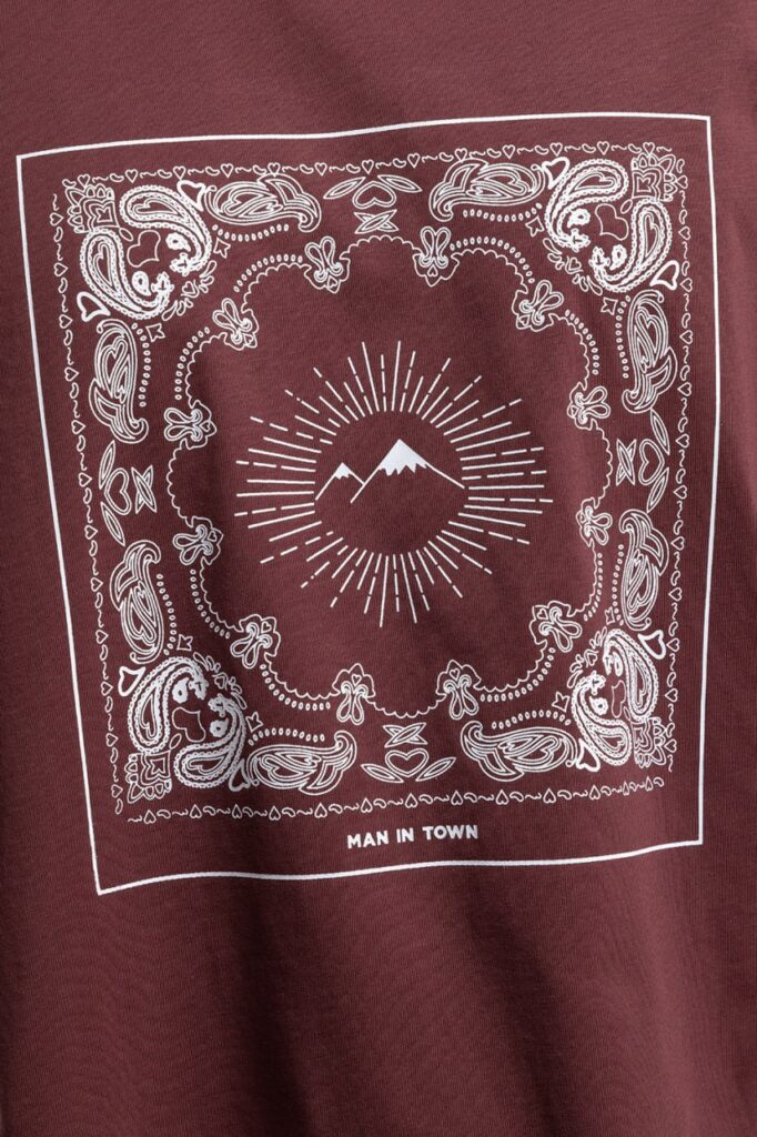 “Ararat” Oversize T-Shirt, Burgundy