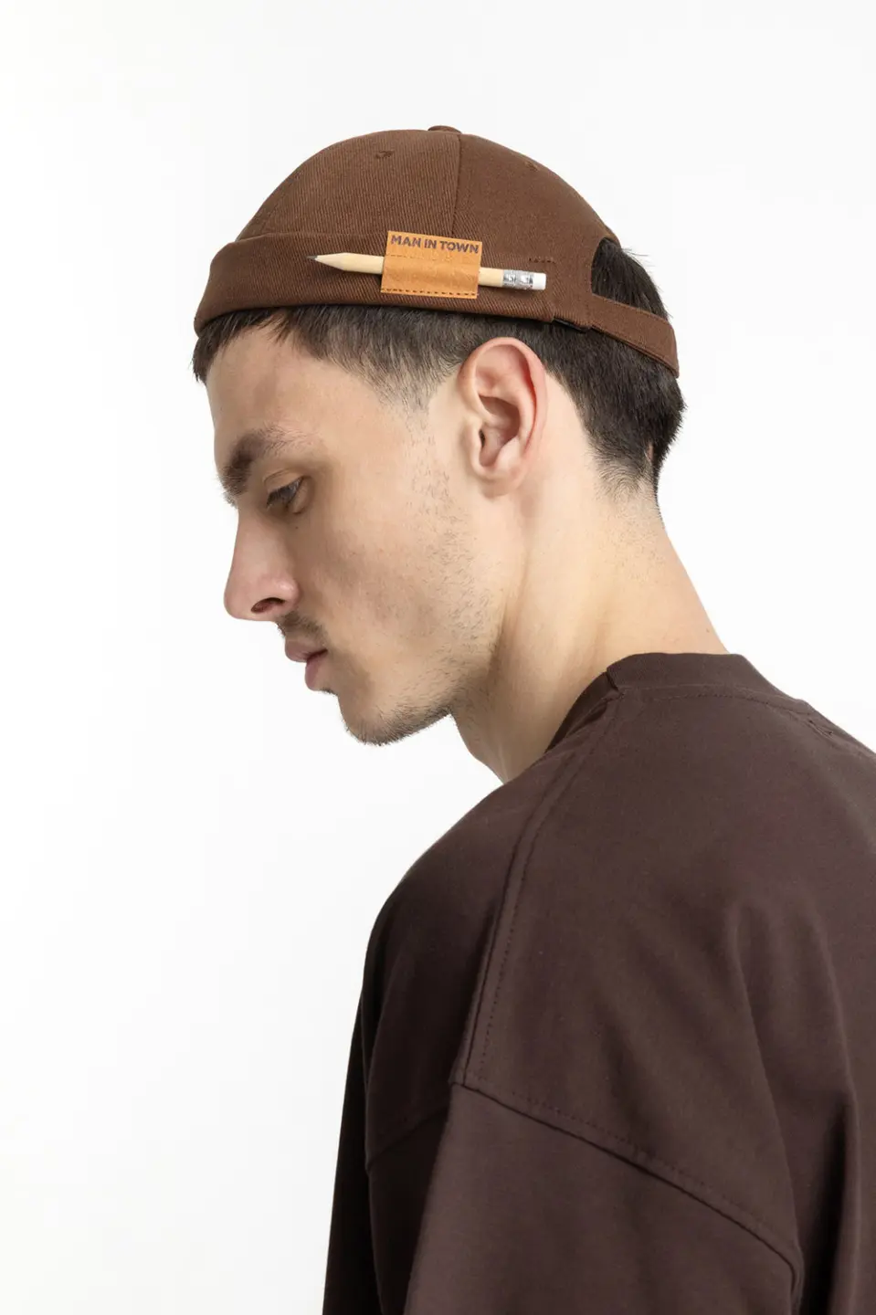 ''Pencil'' Docker, Brown